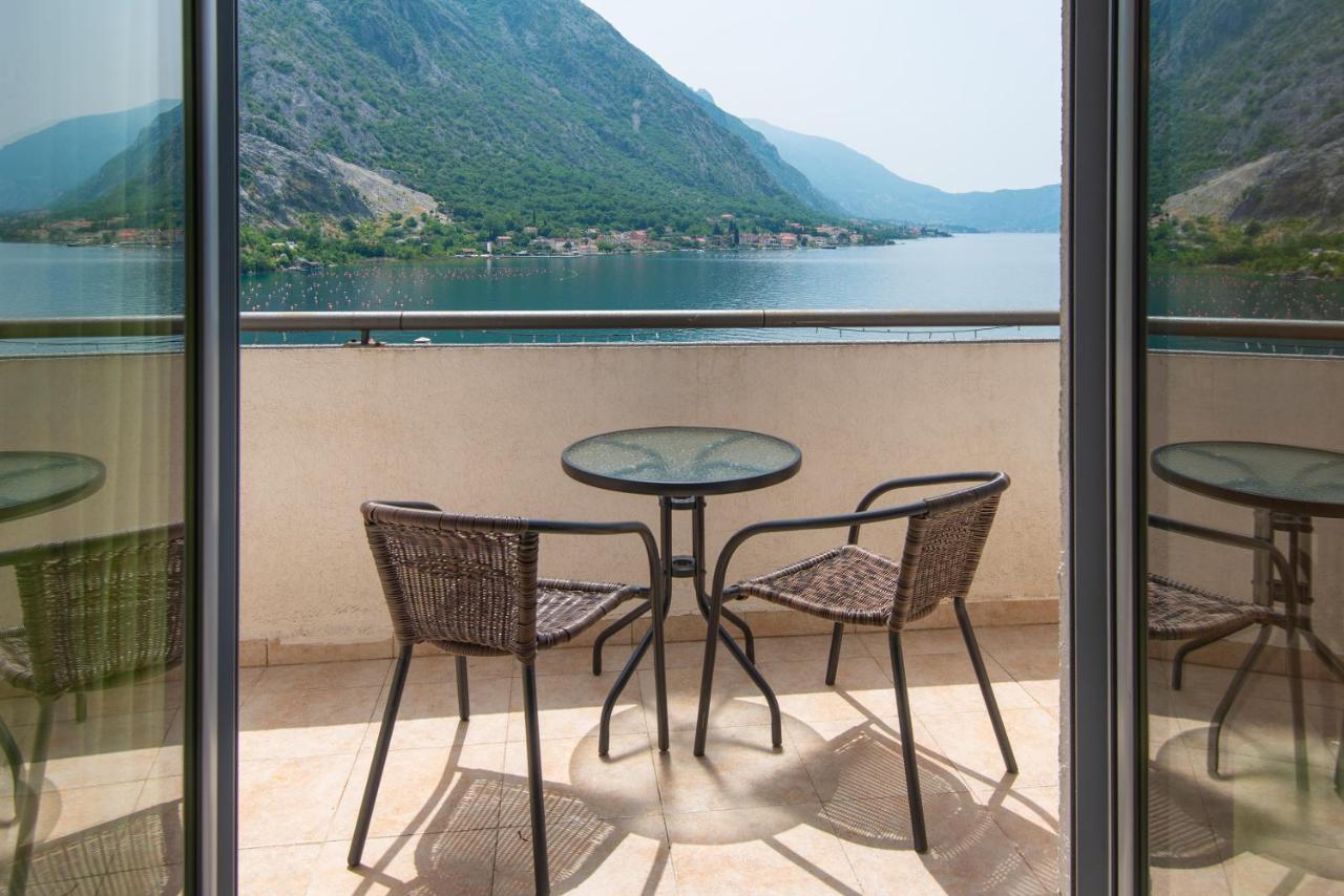 Gemma Di Cattaro Apartments Eksteriør billede